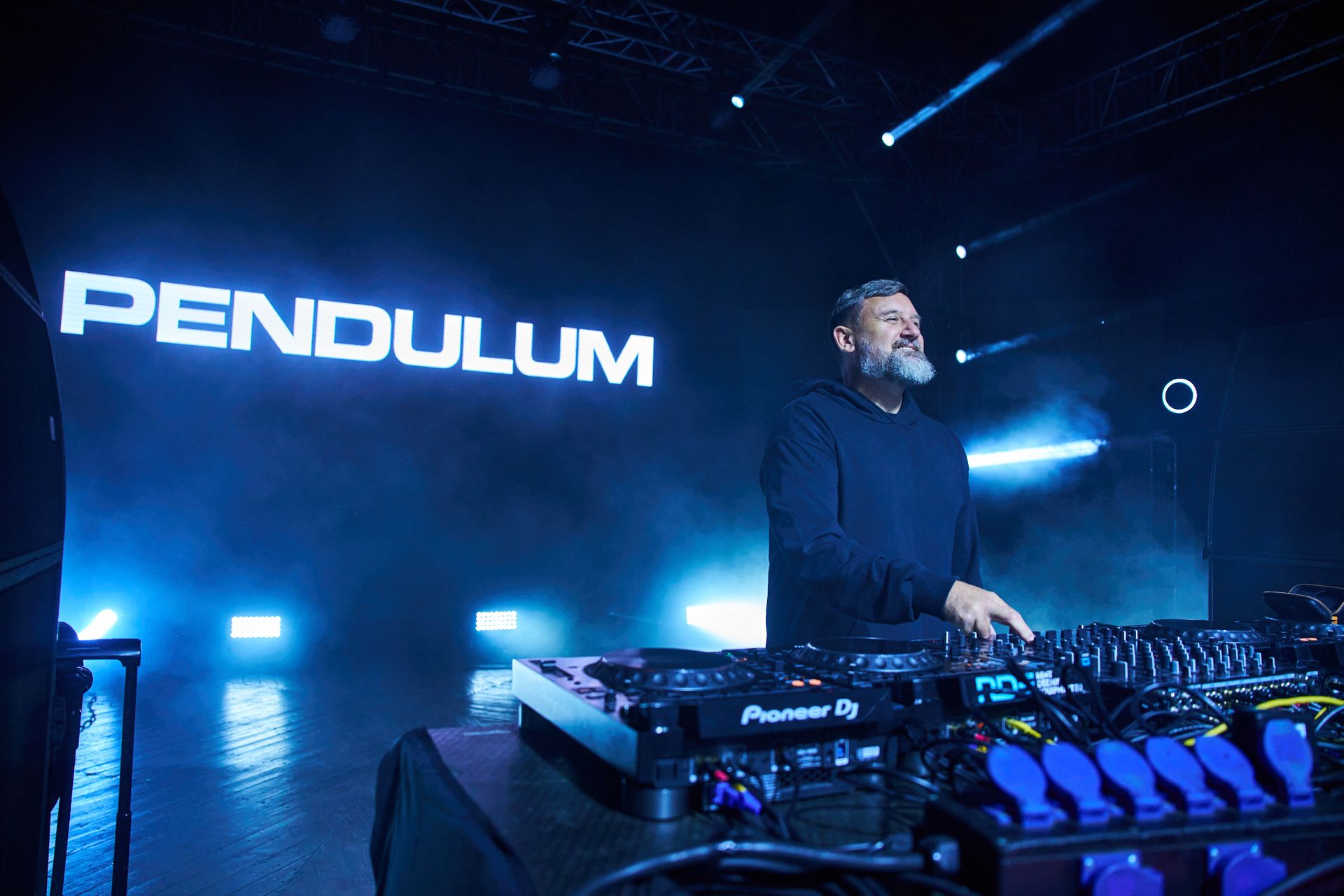 Zamieniliśmy ciepłe koce na electropop i techno, czyli SnowFest 2023