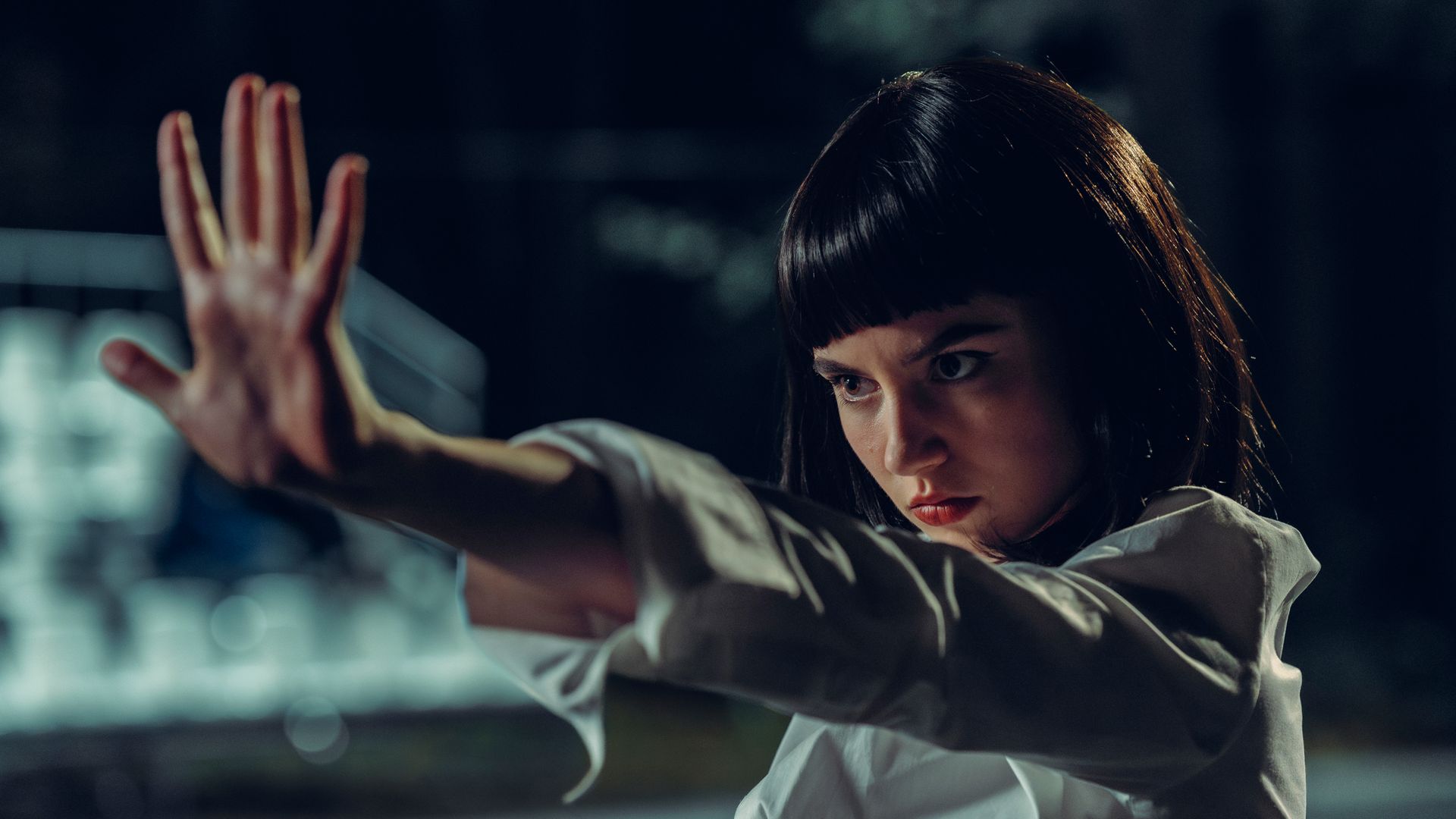 Od ulicznego teatru i szczudeł do dużych produkcji. Martyna Byczkowska zachwyca swoimi rolami [WYWIAD]