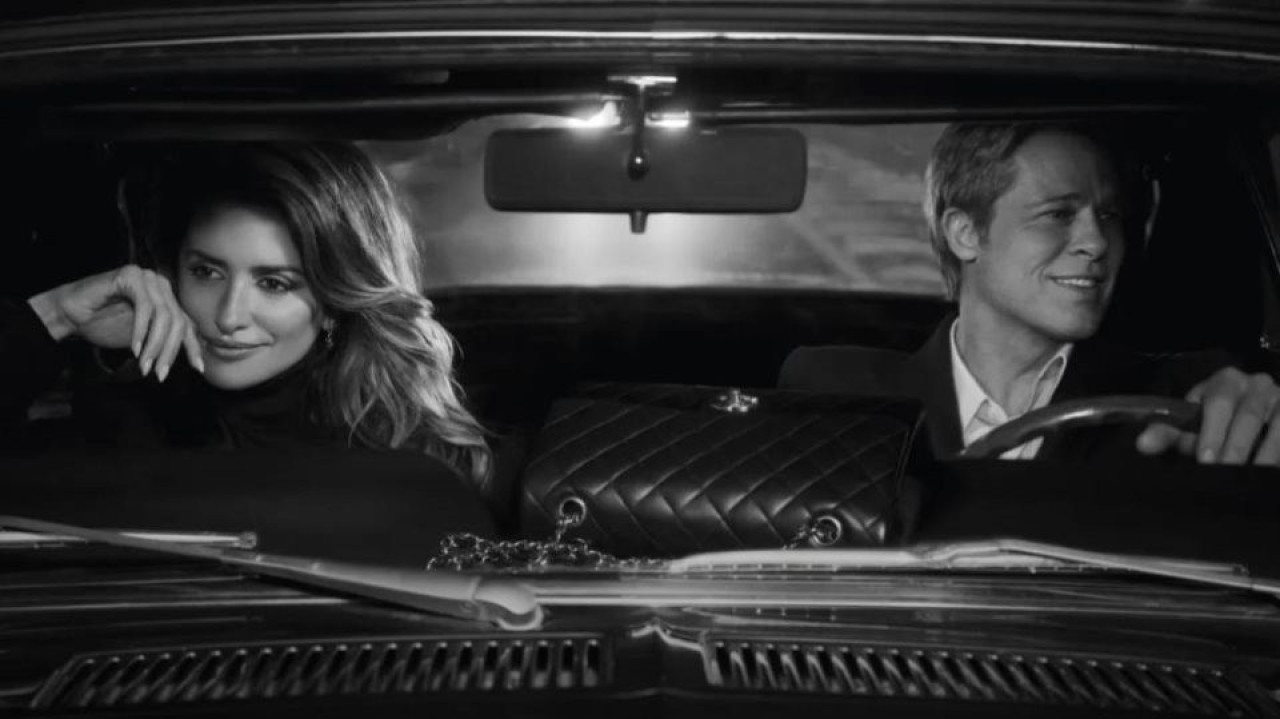 Penélope Cruz i Brad Pitt idą na randkę w spocie Chanel. Inspiracją był słynny film