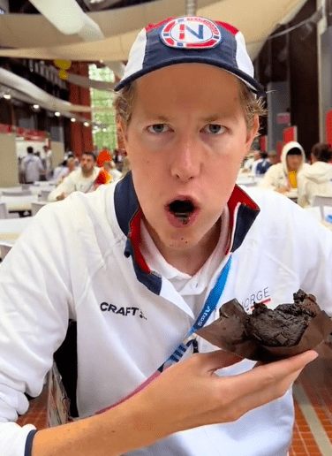 Muffin Man. TikTok oszalał na punkcie olimpijczyka, który kocha czekoladowe babeczki