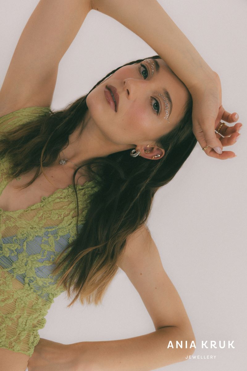 Piercing to więcej niż trend, a biżuteria to więcej niż dodatek. Oto najfajniejsza i najbardziej autentyczna kampania, jaką ostatnio widzieliśmy!