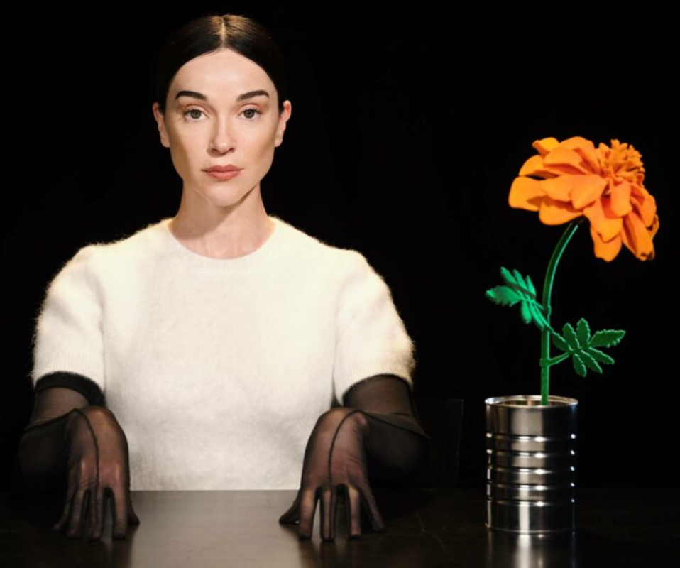 St. Vincent: „Chodzi o to, aby kopać głębiej i głębiej w swojej emocjonalności” [WYWIAD]