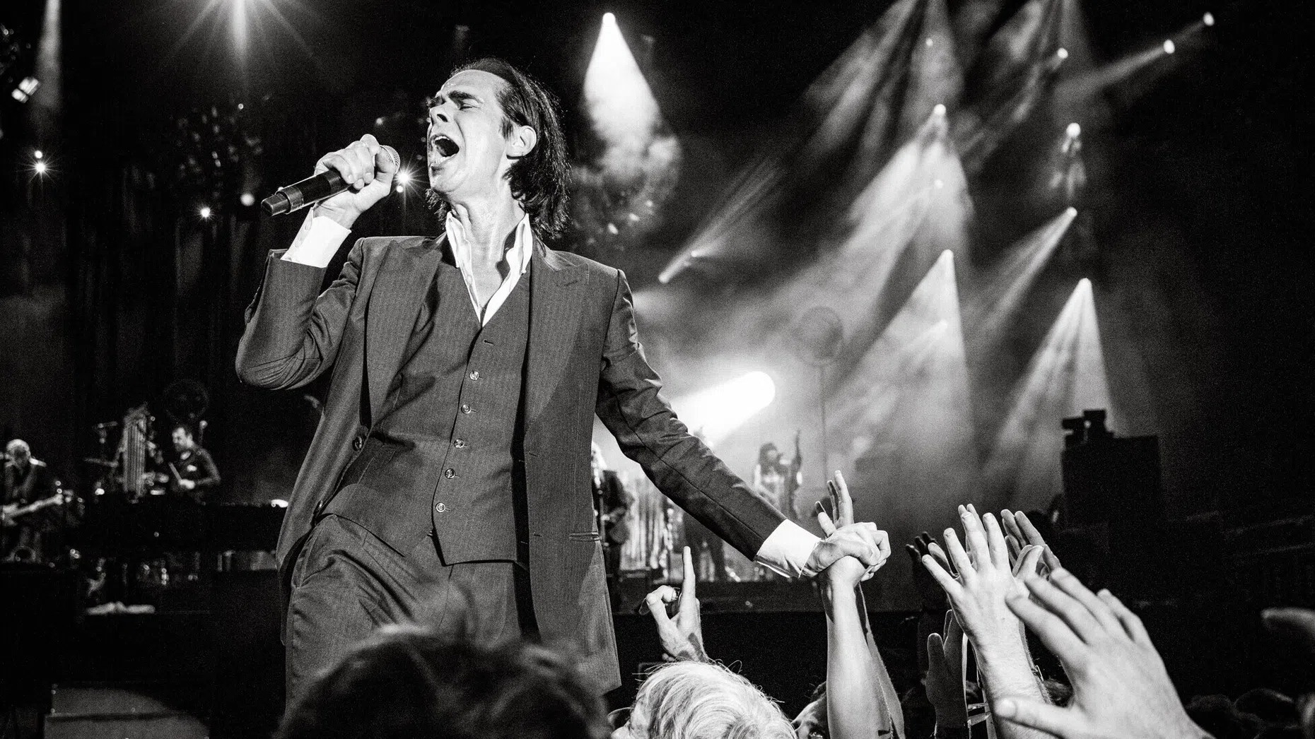 Nick Cave na ulicach Łodzi. Dzisiaj koncert w Krakowie