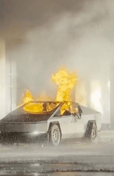 Tesla Cybertruck eksplodowała w Las Vegas. Elon Musk reaguje [WIDEO]