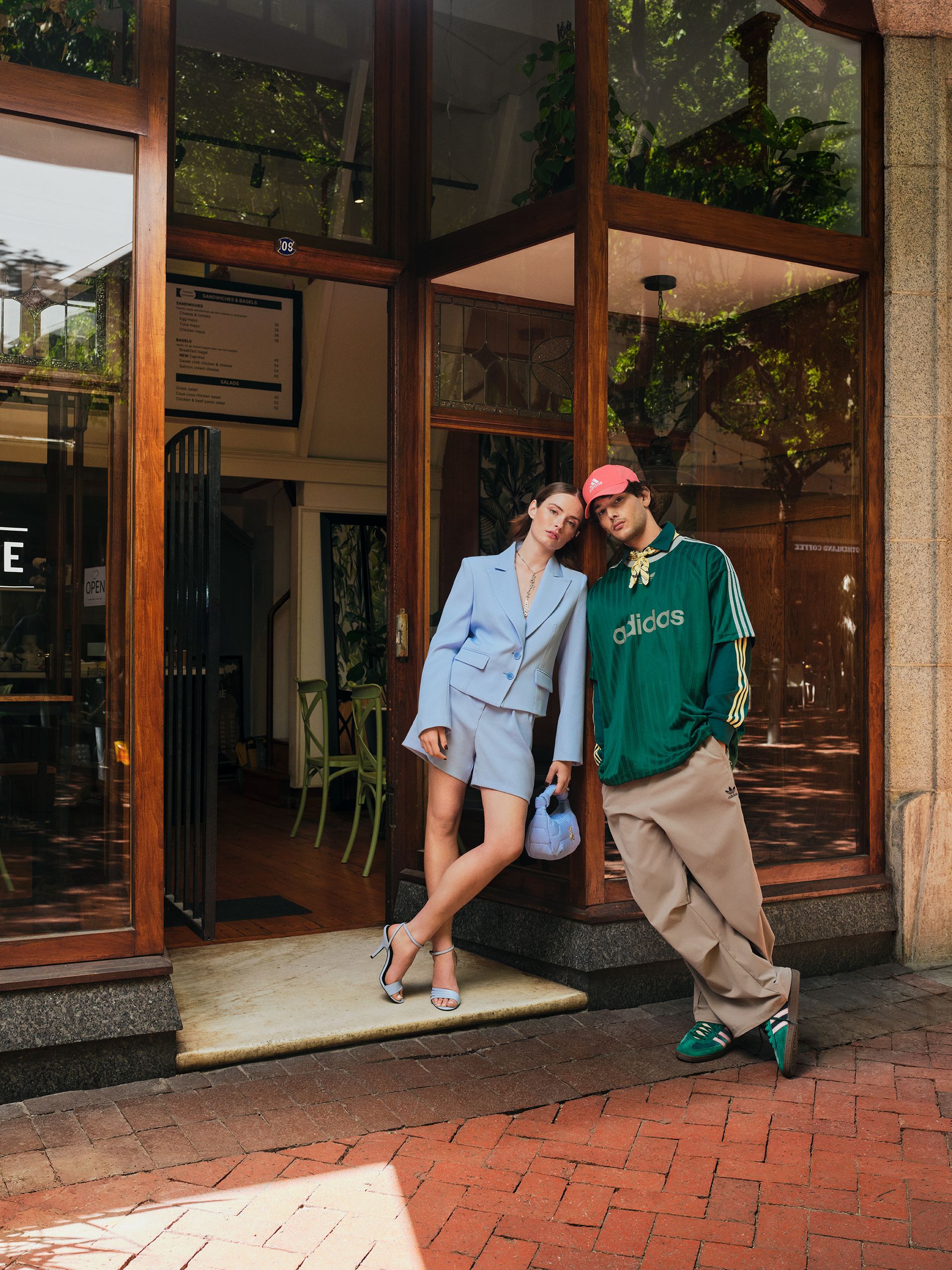 Kontrapunkt stylu: Answear w nowej kampanii szuka inspiracji w relacjach