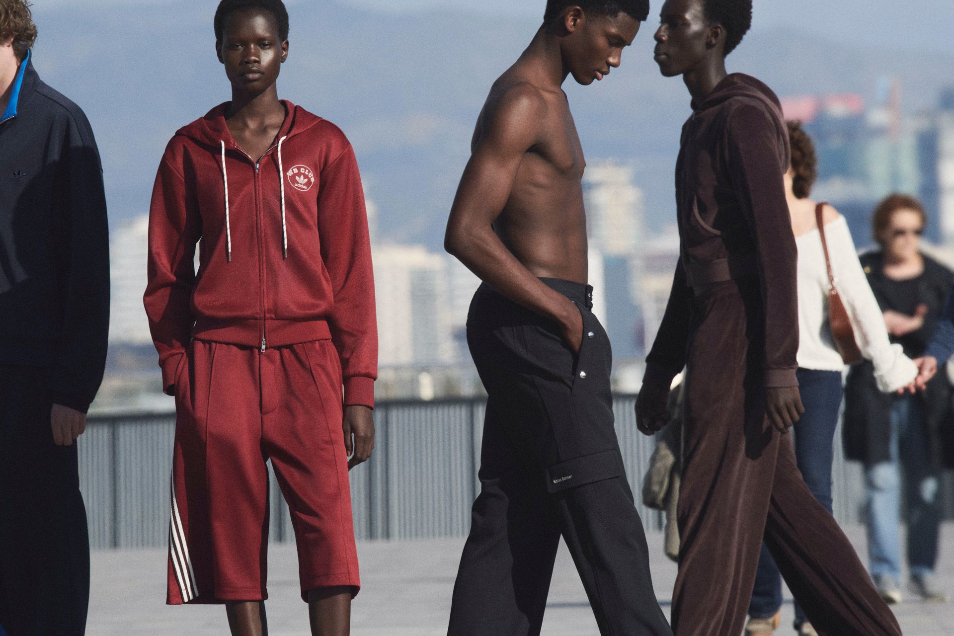 adidas Originals x Wales Bonner: klimat miasta i sielankowość nadmorskiego wybrzeża. Doskonała kolekcja na lato