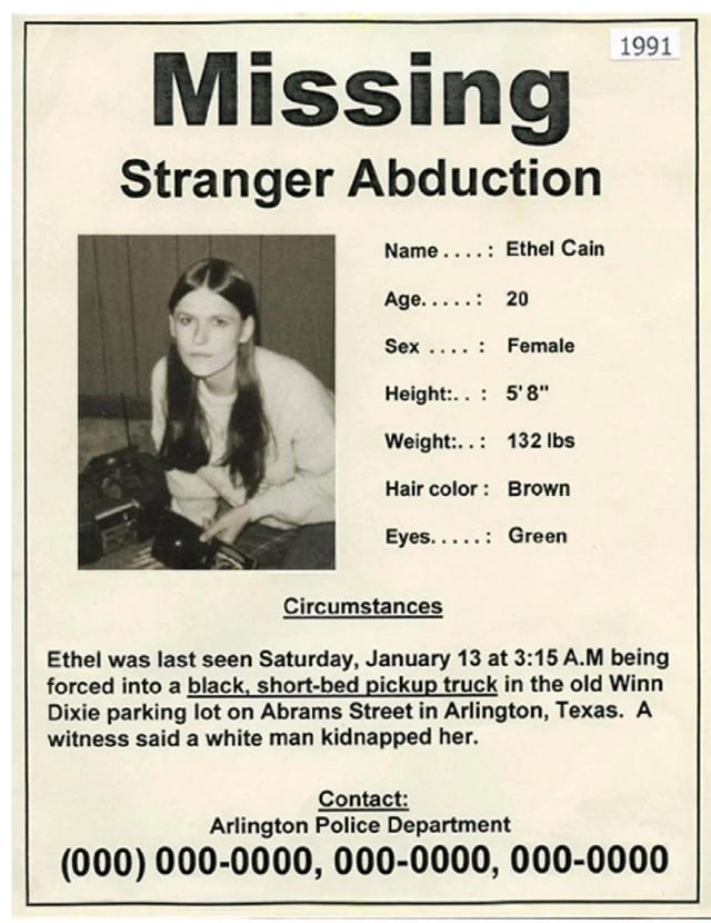 Artystka wykorzystała plakat zaginięcia zamordowanej dziewczynki. Sprzedawała go później jako merch