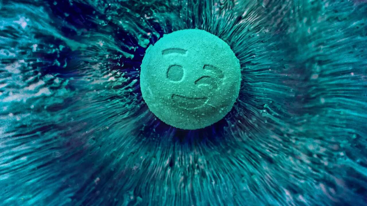 Psychodeliki miały zrewolucjonizować medycynę. Co poszło nie tak?