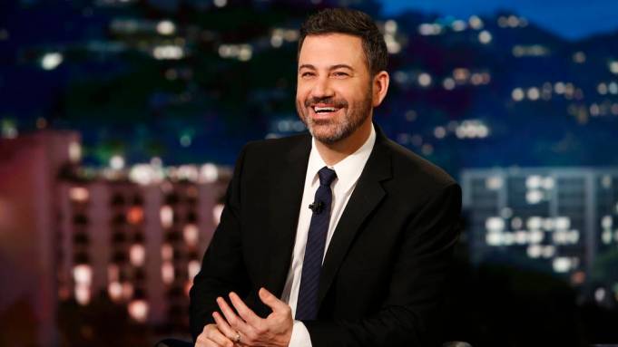 ABC zawiesza „Jimmy Kimmel Live!". Czy to koniec wolnych mediów w Stanach?