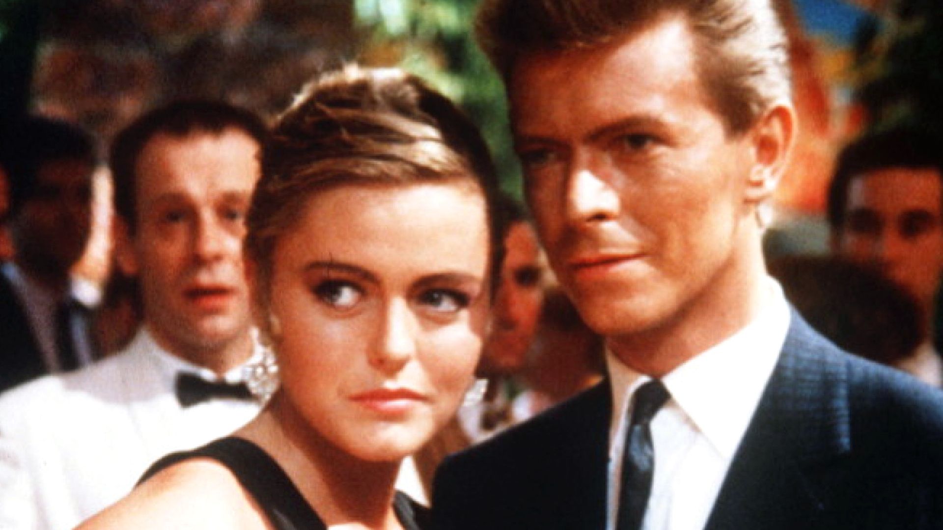 Ona jest hetero, on jest gejem. O fenomenie „lavender marriage”