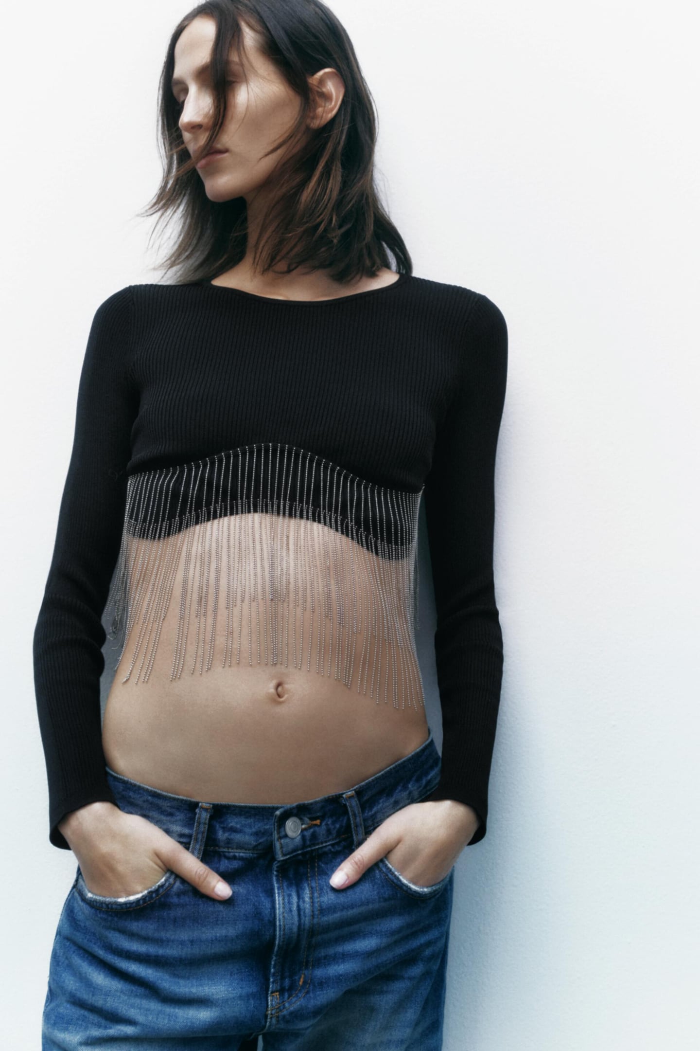 Crop top ze srebrnymi frędzlami