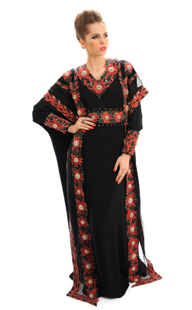 4. „Abaya”, Debbie Wingham