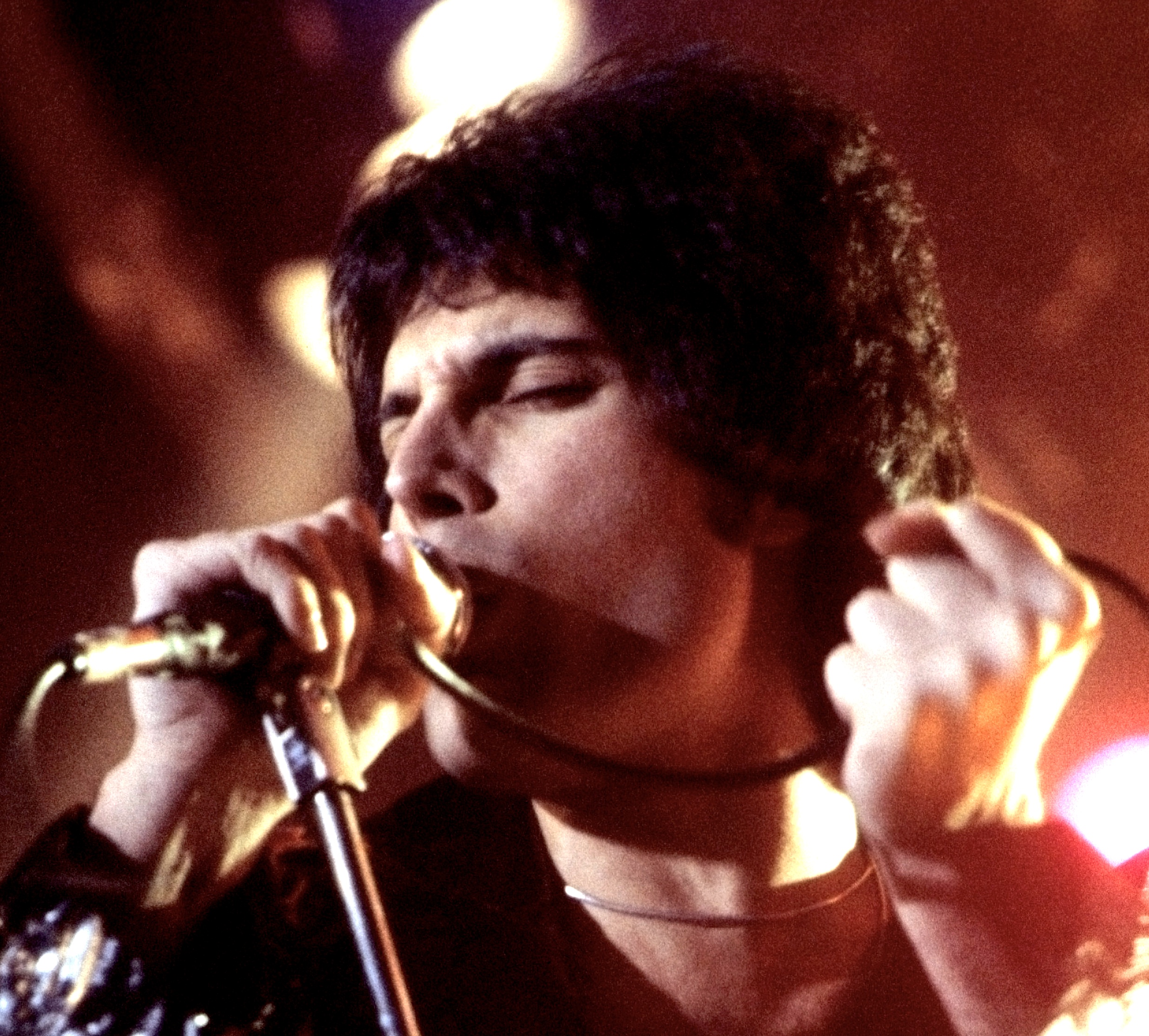 5. Skandalista Freddie Mercury