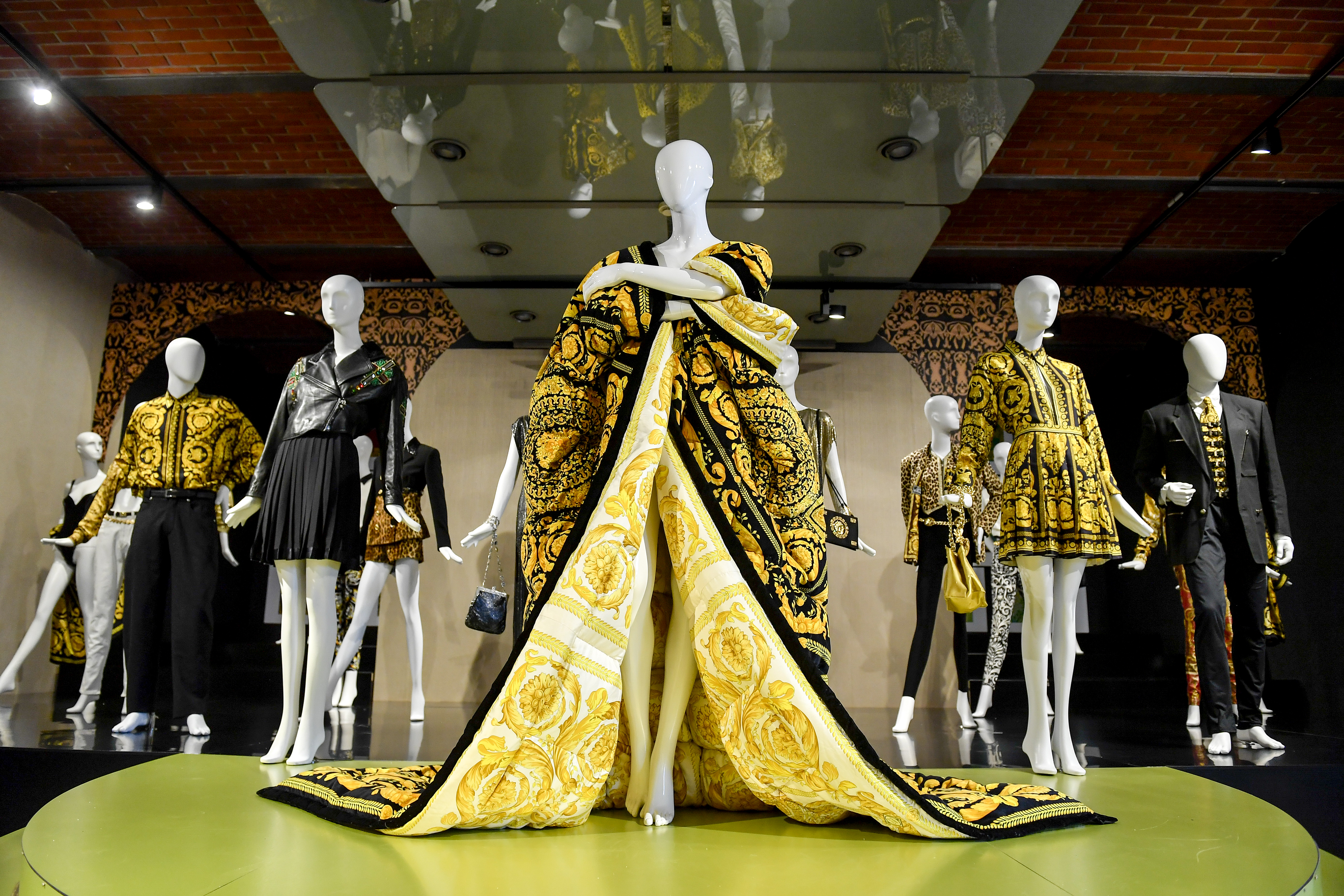 Gianni Versace. Retrospective (1.09.2023-31.01.2024; Stary Browar w Poznaniu)