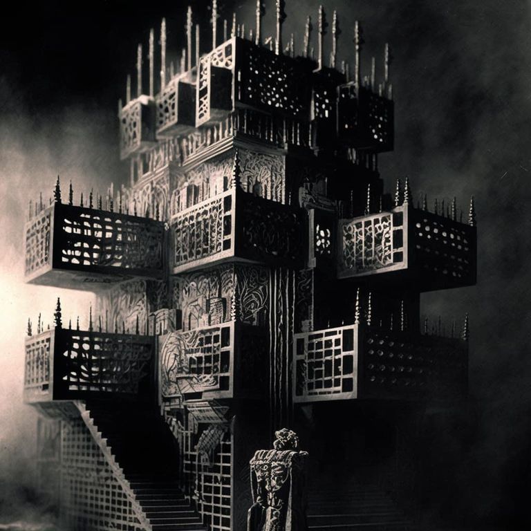 „Hellraiser" w reżyserii Fritza Langa