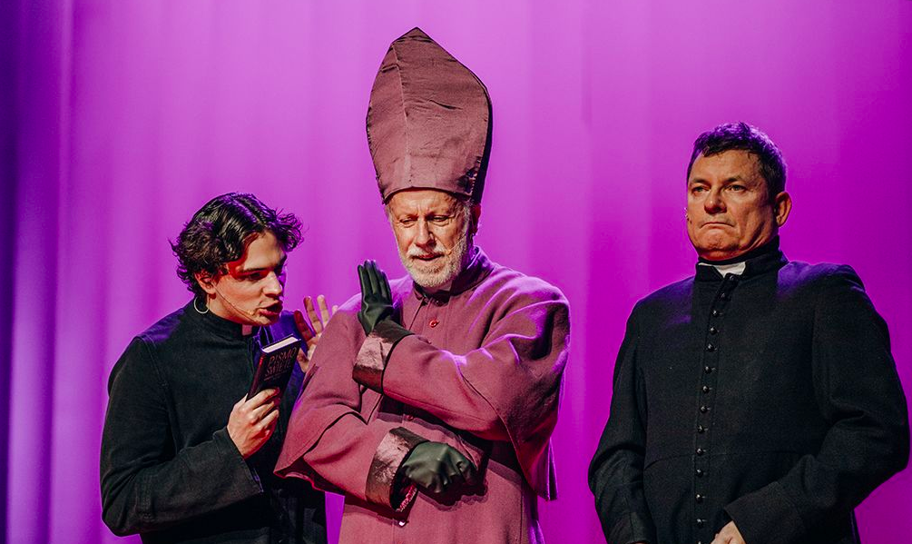 „Czerwone nosy”, reż. Jan Klata, Teatr Nowy, Poznań