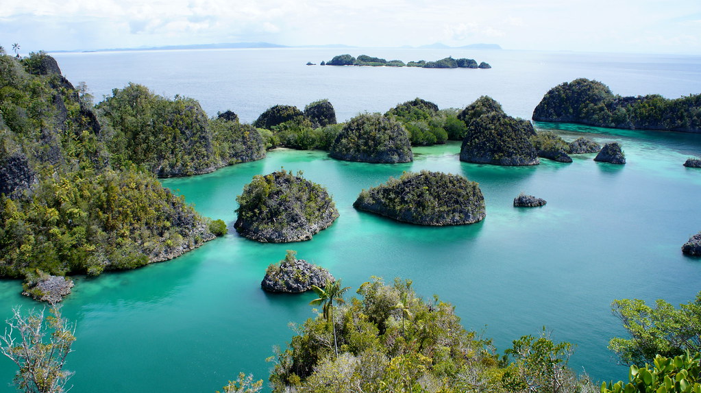 6. Raja Ampat, Indonezja